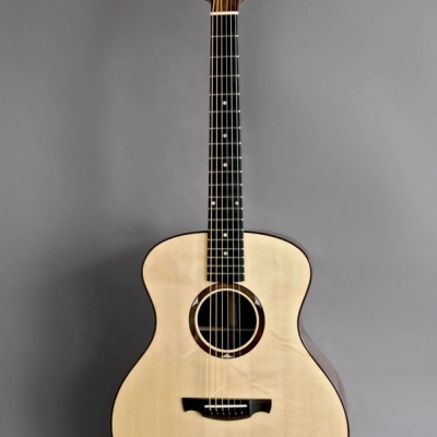Handmade Guitars : 