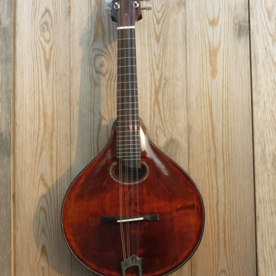 Handmade Mandolins : 