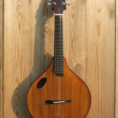 Handmade Mandolins : 
