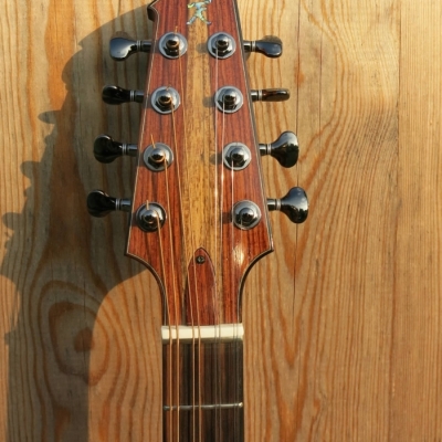 Handmade Mandolins : 